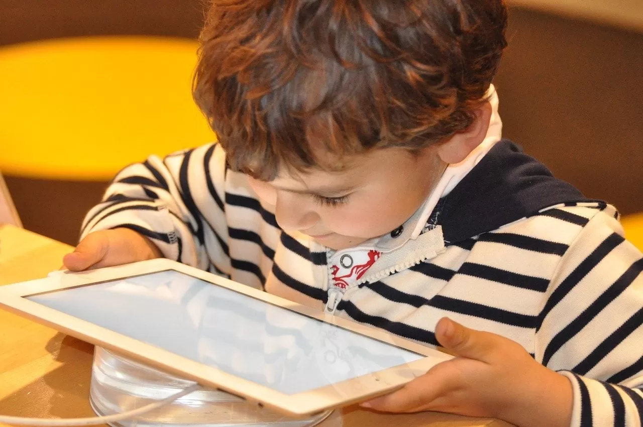 Tablet herramientas educativas para un aula moderna