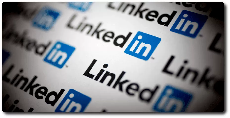 como encontrar trabajo usando las redes sociales